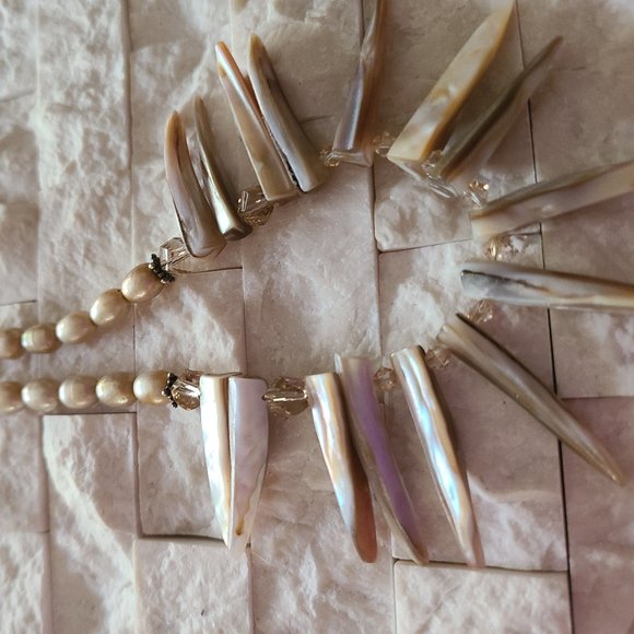 Abalone Shell Spikes & Pearls - Picture 9 of 9